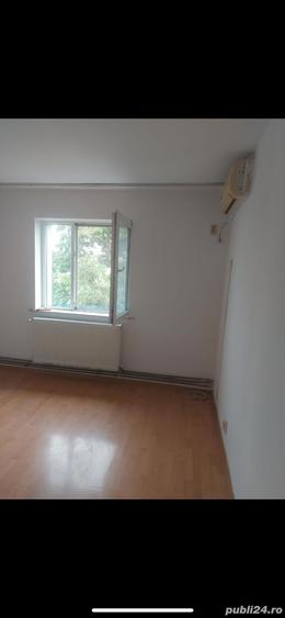 Apartament cu 2 camere semidecomandat în Ferentari