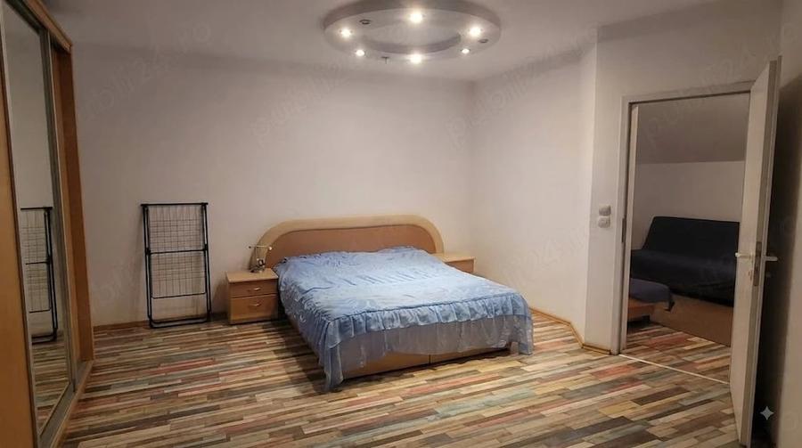 Casă cu Teren 100 Mp în Schei
