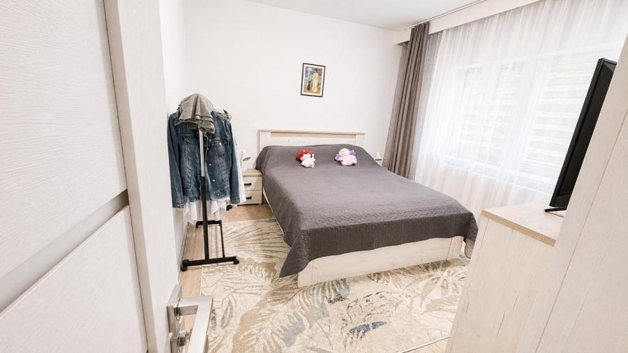 Apartament cu 2 camere decomandat, mobilat în Răcădău