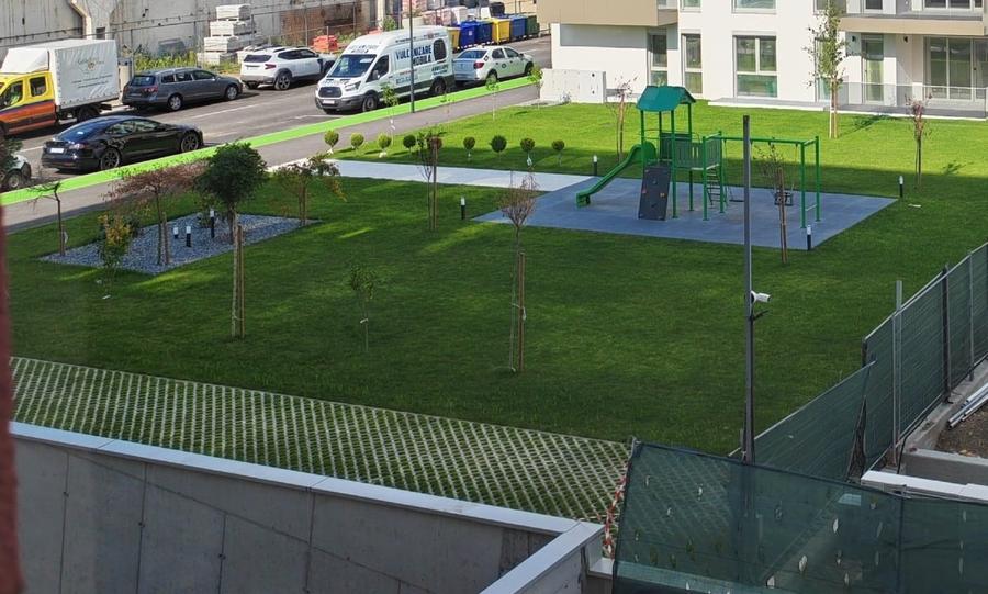 Apartament cu 2 camere decomandat, mobilat în Iris