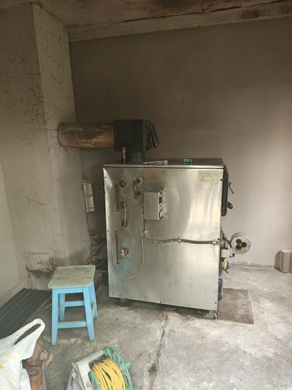 Casă cu 3 camere în Vernești