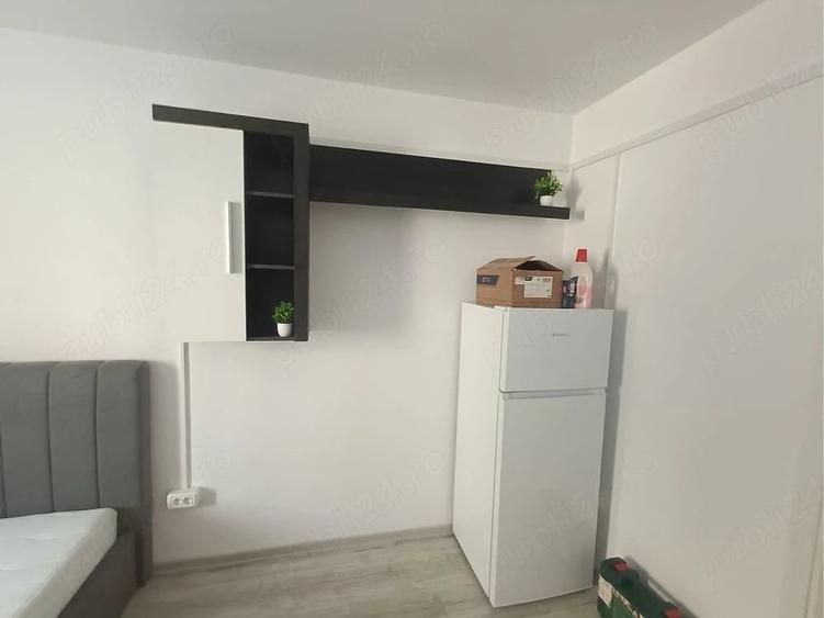 Garsoniera de vanzare, et 1, zona Blascovici - 4