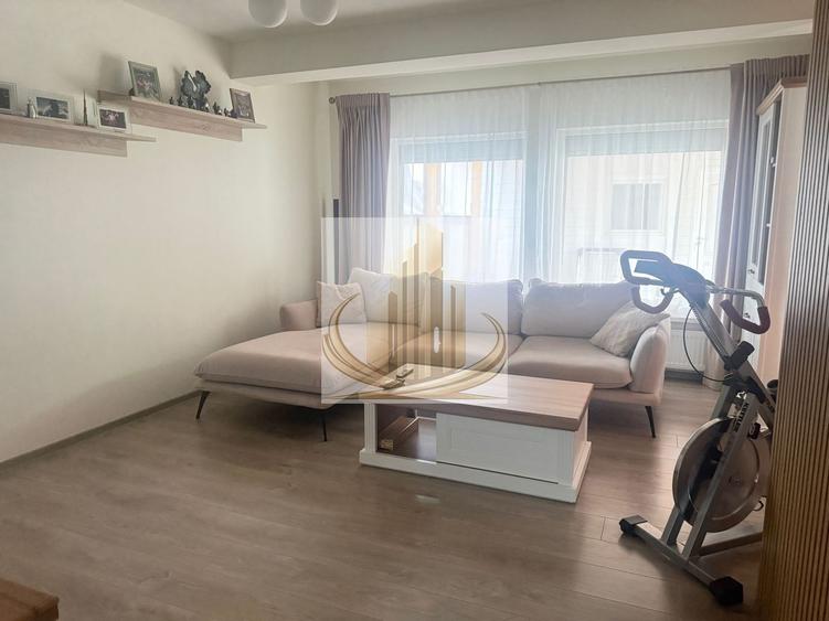 Duplex cu 4 camere cu Canalizare în Dumbrăvița