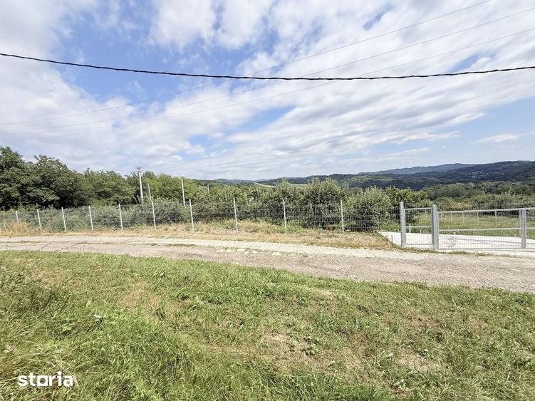 Teren de 2721 mp, în Central