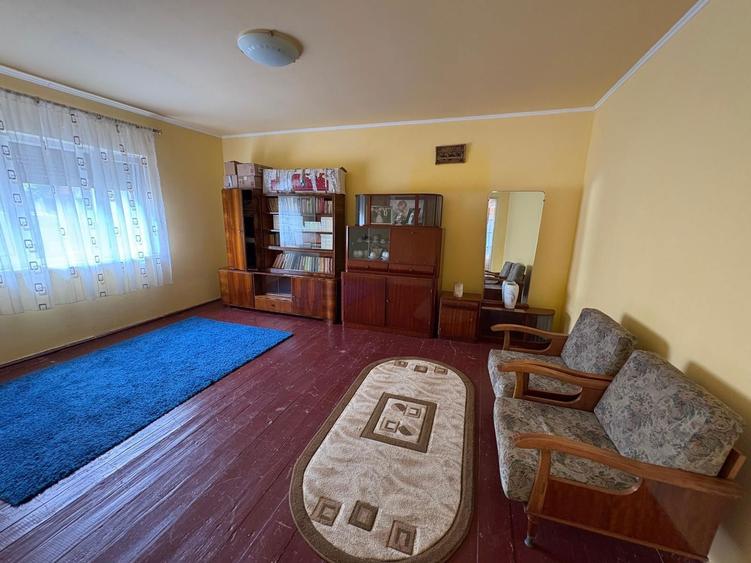 Casa de vanzare in orasul Simeria - 3