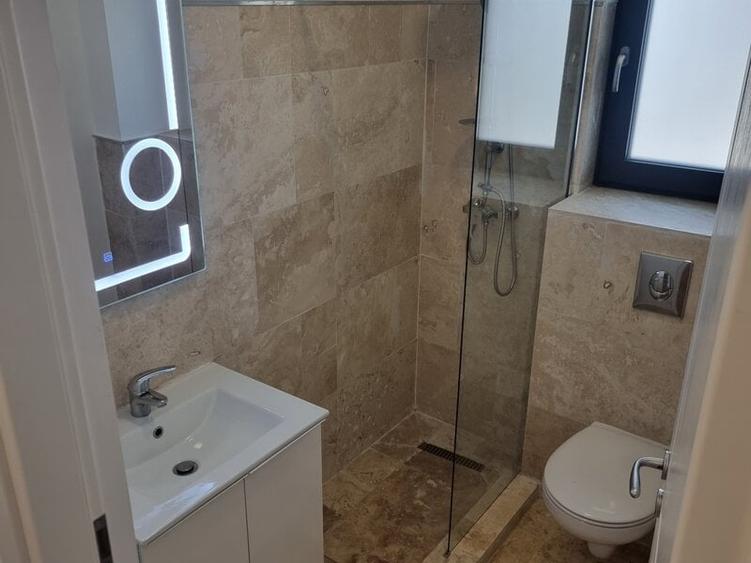 Casă de vânzare în Mogoșoaia – P+1, mobilată și utilată, cu ieșire la pădure - 16