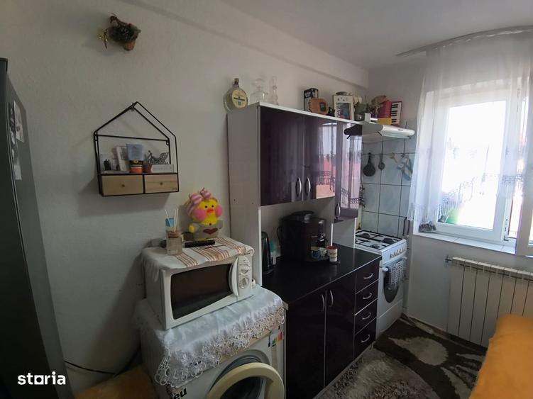 Garsoniera Burdujeni | Etaj 3 | Mobilata ?i utilata - 3