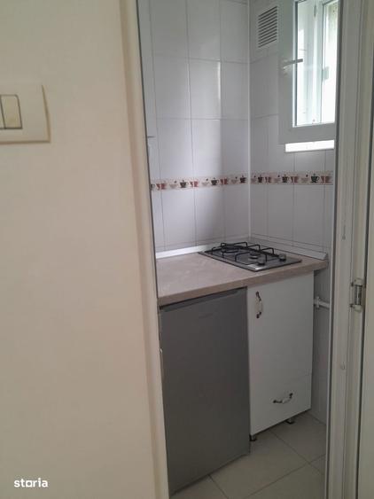 bulevardul unirii rond alba iulia micuta si cocheta - 4