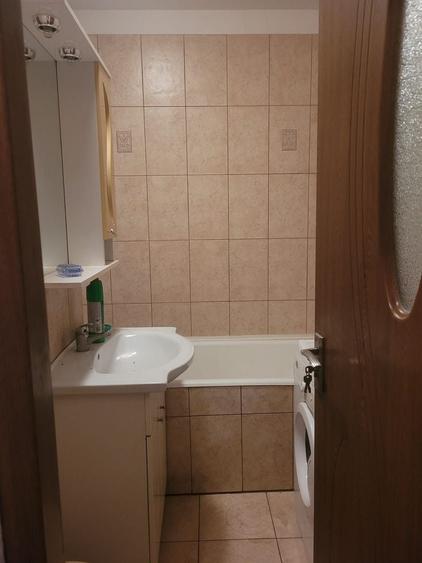 Apartament 3 camere de vanzare Drumul Taberei, Valea Ialomitei - 9