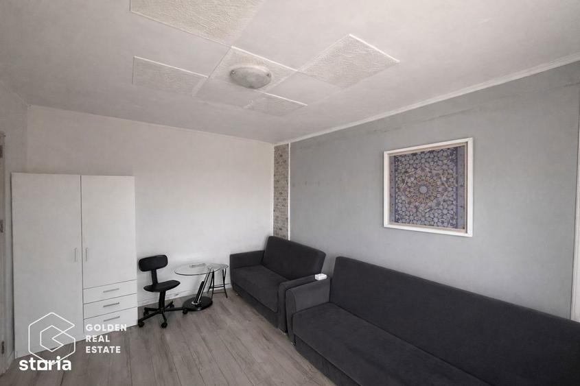 Apartament recent renovat, o camera, Piata Mica, balcon, etaj 4 - 4