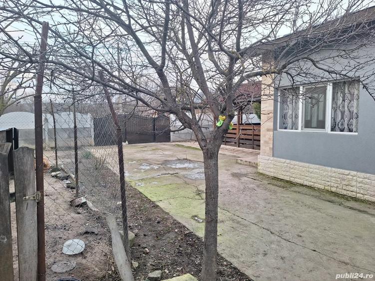Vand casa comuna fratesti judetul giurgiu. - 2