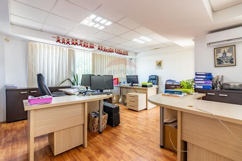 Inchiriere Spatiu Showroom Birouri Pasaj Berceni - 11