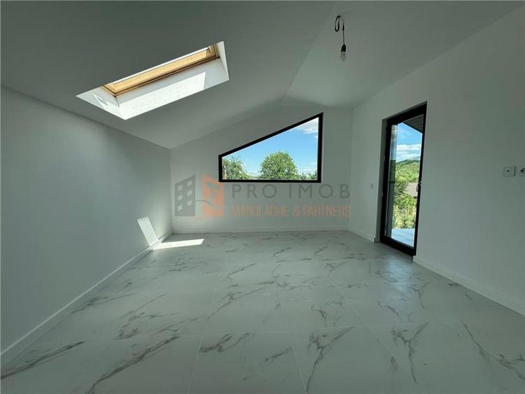 Casa tip P+M zona Mierea - 8