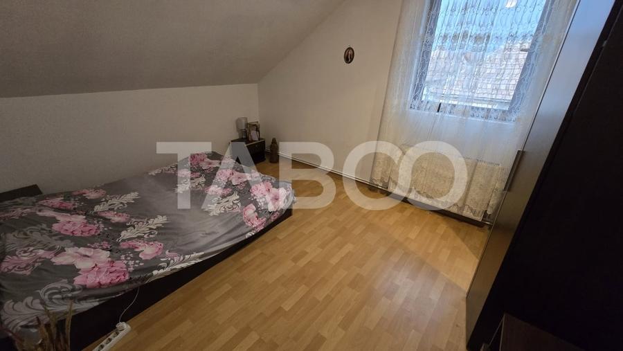 Casa individuala de vanzare 5 camere parcare si garaj Selimbar - 19