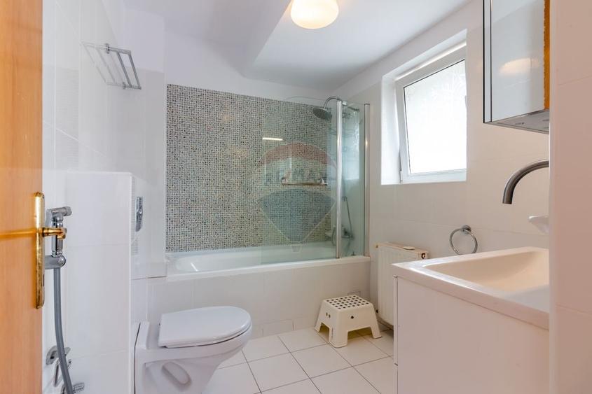 Vanzare Vila Familiala Azur Pipera, 4 cam 120mpu, curte mare, 2XP - 5