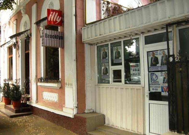 EXCLUSIVITATE!!! Proprietar vand casa ultracentral Gala?i zona 0 in ,,PARFUMUL Teilor - 10