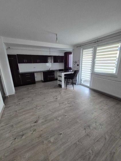 inchiriez ap 3 camere Radauti - 4