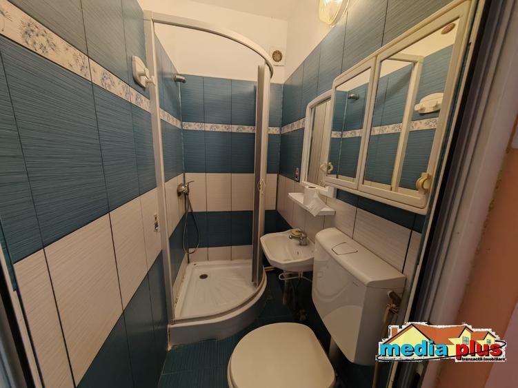 De vanzare apartament cu 3 camere decomandat Mazepa - 8
