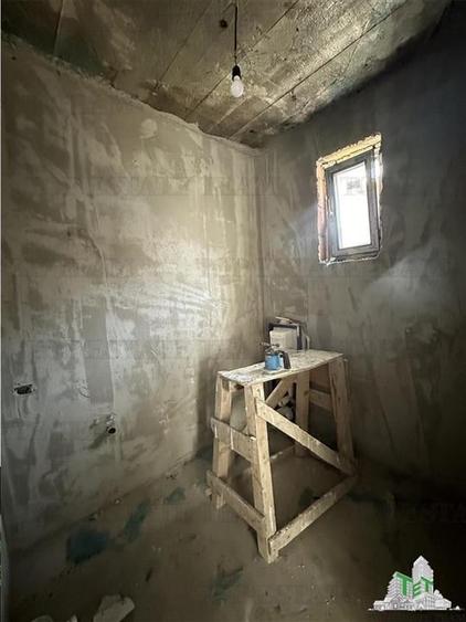 Vila cocheta, moderna, cu 4 camere si curte generoasa, toate utilitatile, Prelun - 14