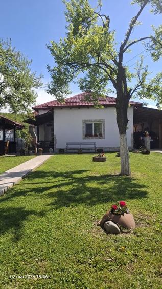 Vand casa in Bascov - 1