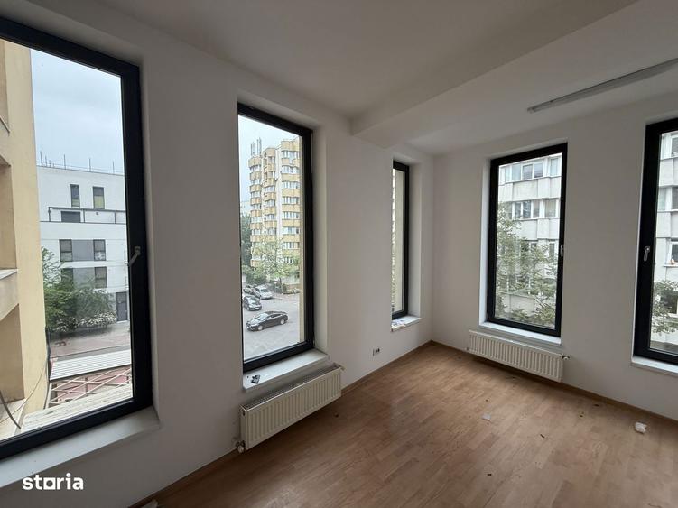 175mp, cladire birouri, zona Mall-Vitan, et 2, open space, 1500 - 4