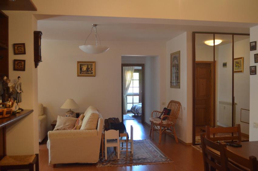 Apartament cu 4 camere, 3 balcoane și grădină ,Cioplea - 3