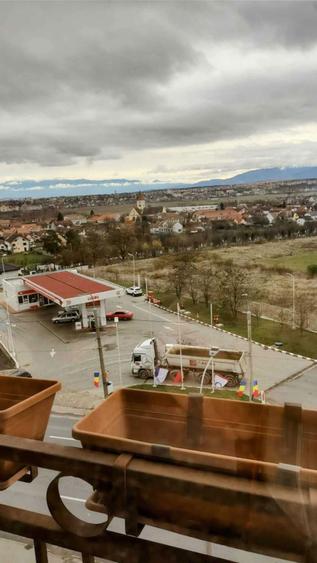 Ofer spre inchiriere apartment 2 camere - 2