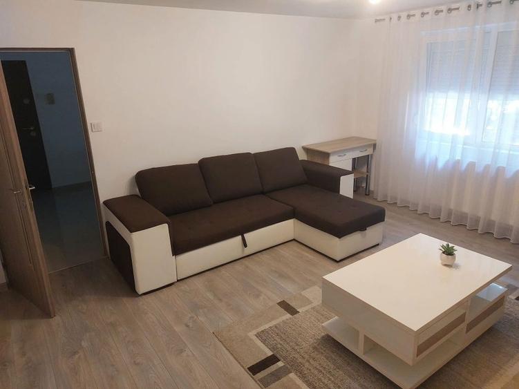 Proprietar inchiriez apartament cu 2 camere - 4