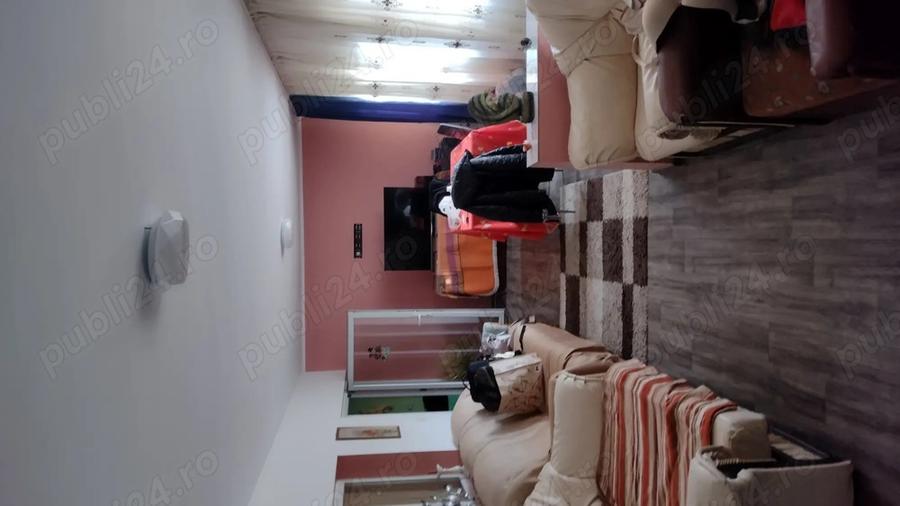 Vand casa cu teren 2000 m2 - 10