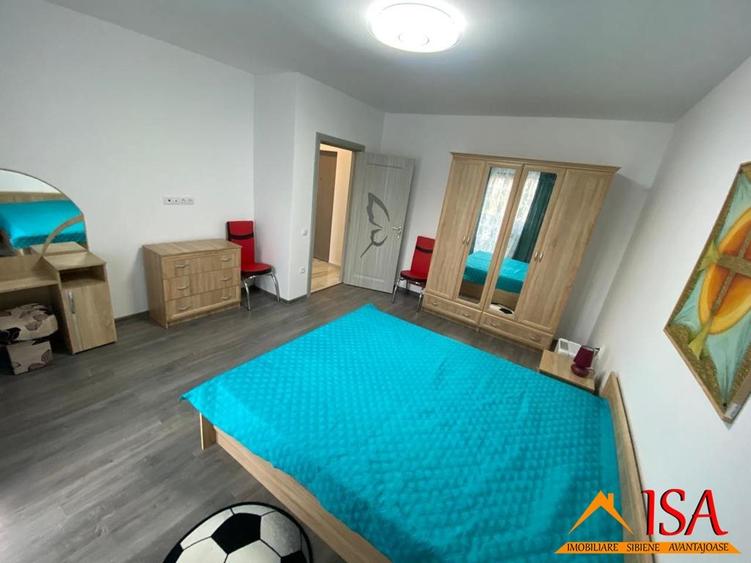 Garsonieră decomandată + curte proprie – ȘELIMBĂR - 3