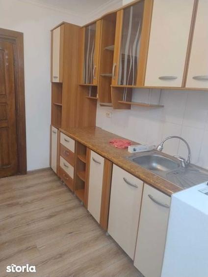 Inchiriez apartament 2 camere in Zona Industriala - 1