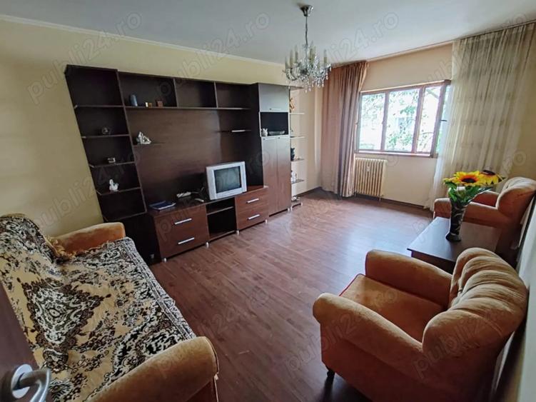 Inchiriez apartament - 3