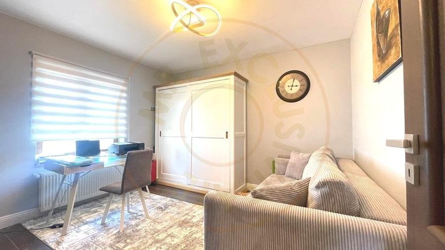 Casa exclusivista cu piscina - 10