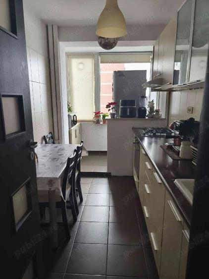 Apartament 2 camere situat intre biserica Potcoava ?i cinema Gloria - 3