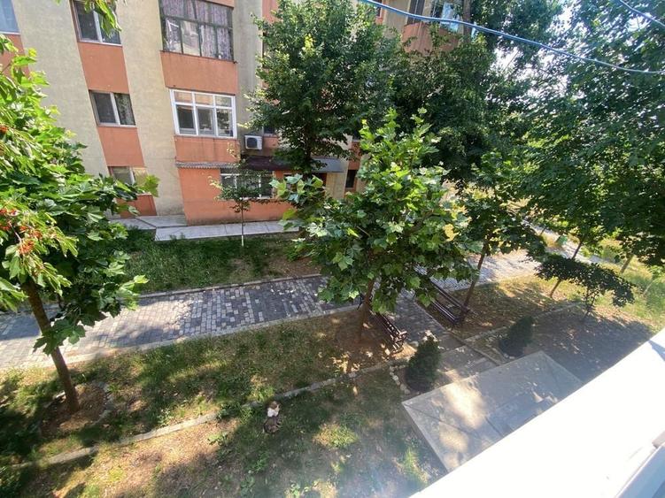 Apartament 4 camere et 1 - 2