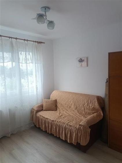 Decomandat Spatios zona Sagului - 4