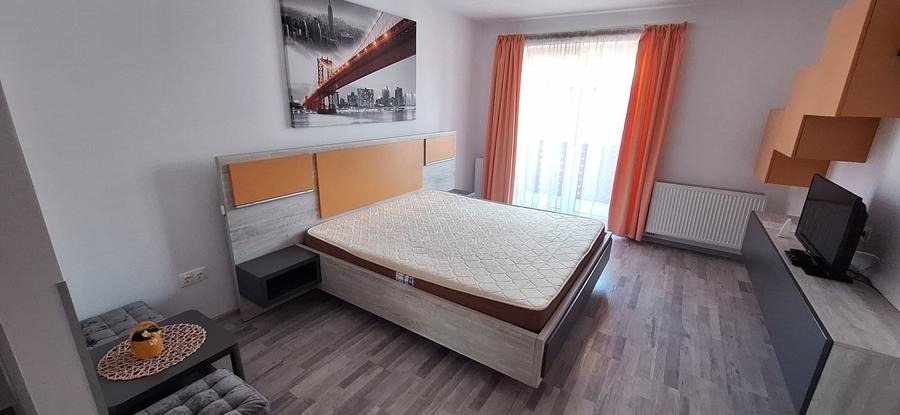 Garsonieră decomandată în Avantgarden