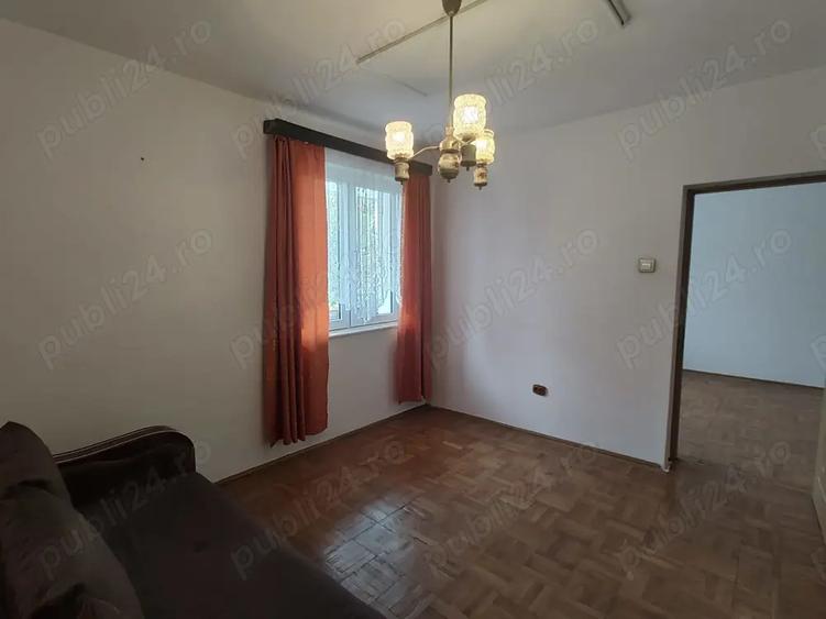 Vand apartament 3 camere in Hunedoara, zona Micro1-Parc Corvin, et.2 - 3