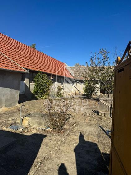 Casa cu teren de 1.600 mp in Checea langa primarie. - 7