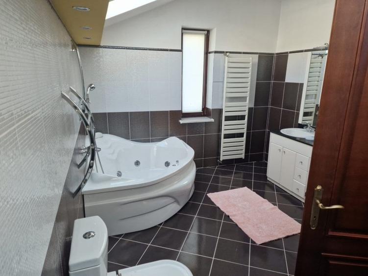 De Vanzare Vila Ultracentral Suceava - 23