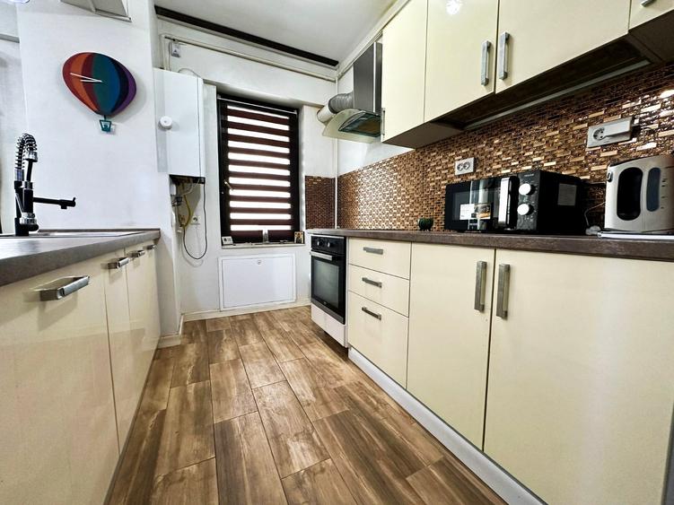 INTABULAT Royal Town Copou Primele blocuri Ap 2 cam, 65 mp, etaj 5/6 - 5