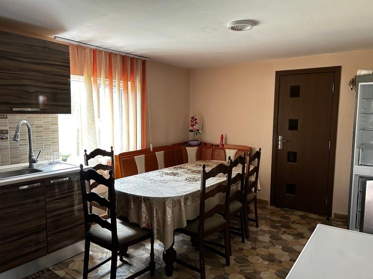 Casă de vânzare la țară  - 5