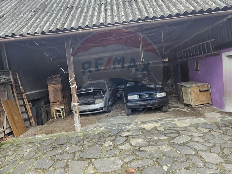 Casa / Vila cu 4 camere de vanzare - 12