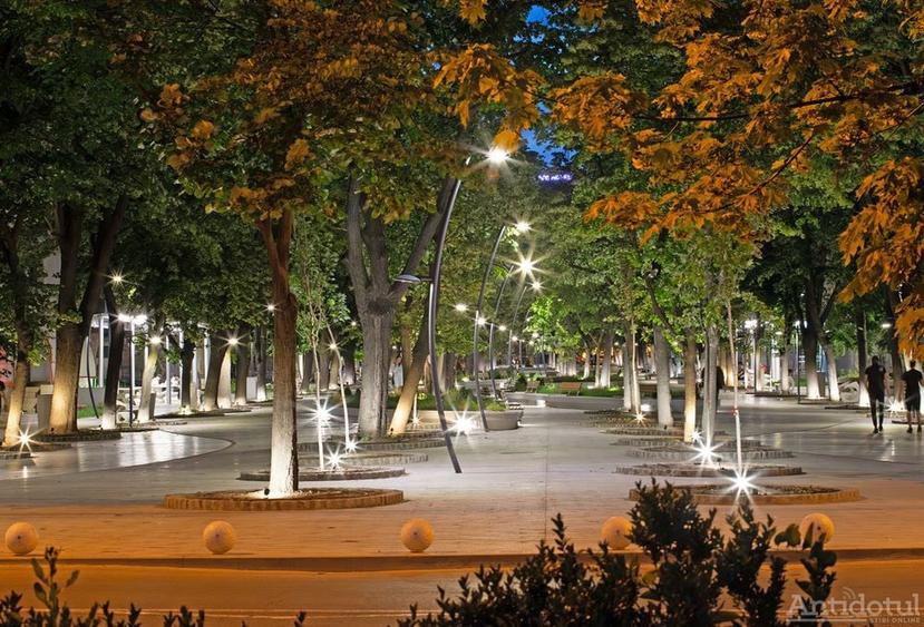 2 cam dec ,Centru , P-uri, et 1/7 . - 1