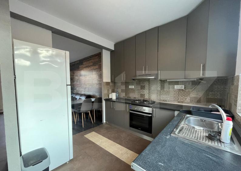 Casa tip triplex in Rediu, cu vedere panoramica si curte p - 13