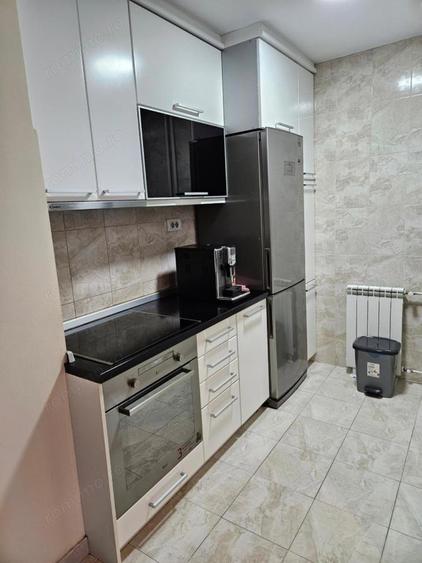 Apartament de inchiriat 2 camere in zona 13 Decembrie - 1