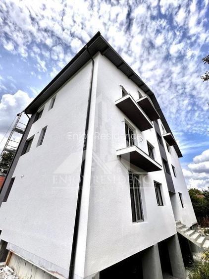 Apartament cu 3 camere decomandat în Crângași Apartament cu 3 camere decomandat în Crângași