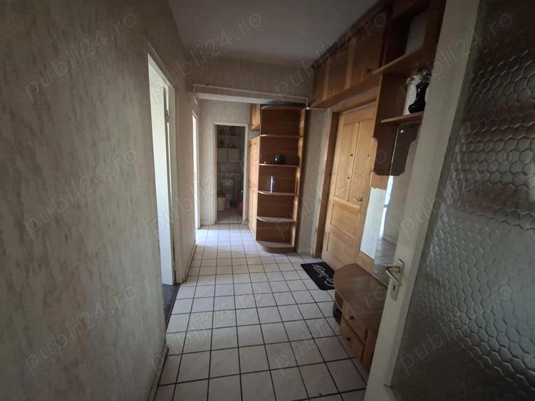 B-dul Unirii (ultracentral) apartament cu 4 camere, 2 bai, balcon mare - 4