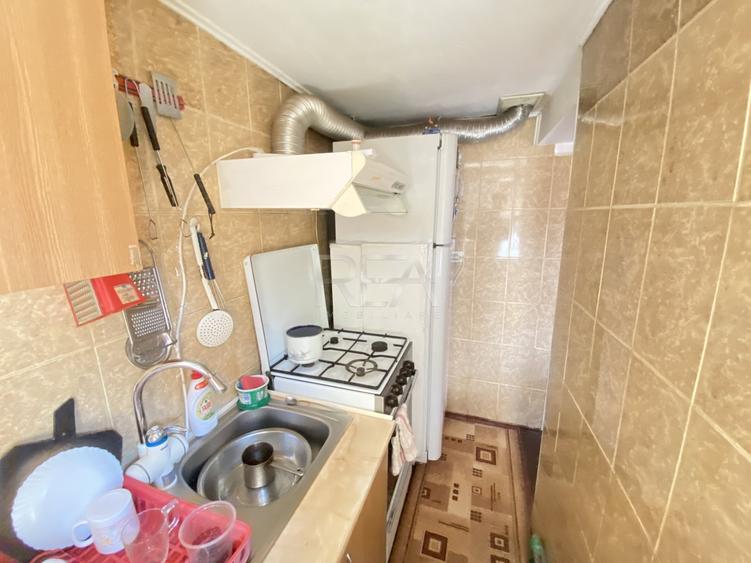 Casa cu Garaj- Zona Teius - 7