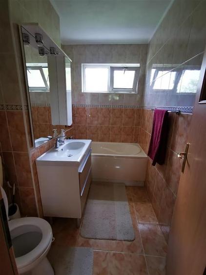 Vanzare apartament 2 camere - Podu Ros sens giratoriu - 1